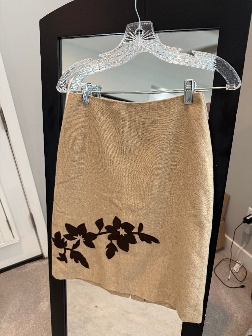 Size 2 tan Ann Taylor Loft pencil skirt with brown embroidered detail
